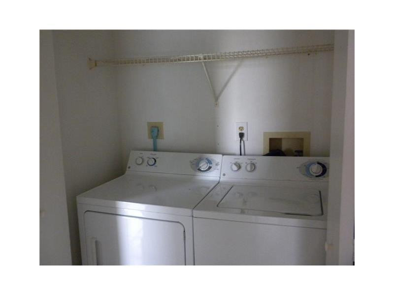 ADDISON POINTE - Residential