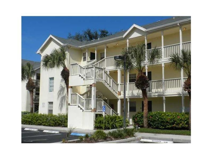 Beautiful golf view, corner unit with washer and dryer in the unit.  Beautiful tennis courts, clubhouse with a gym, pool and A+ school systems.