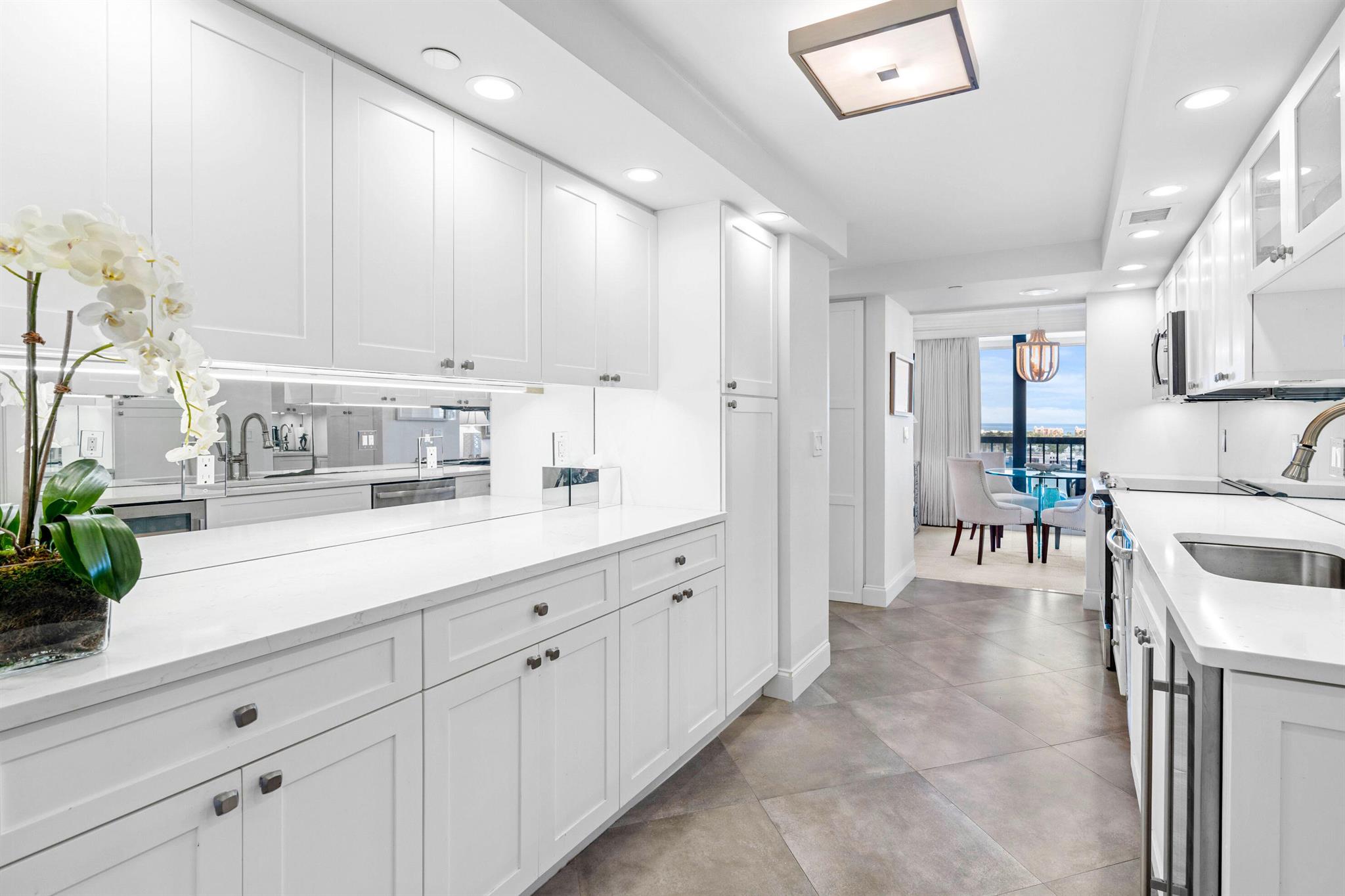 WATERVIEW TOWERS CONDO - Residential