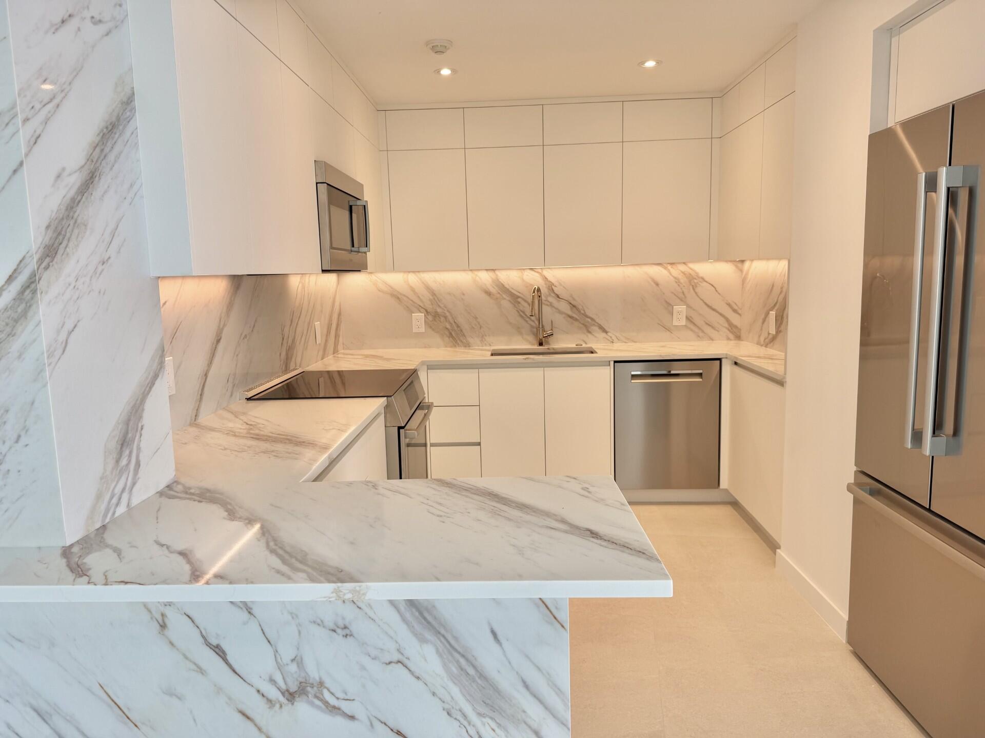 2774 S Ocean Boulevard 802