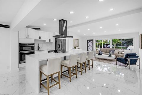 2524 Sugarloaf Ln Fort Lauderdale FL 33312