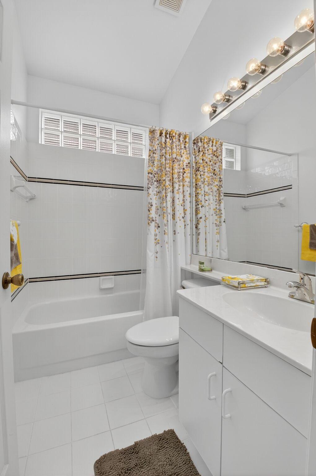 Club At Indian Lakes - Residential