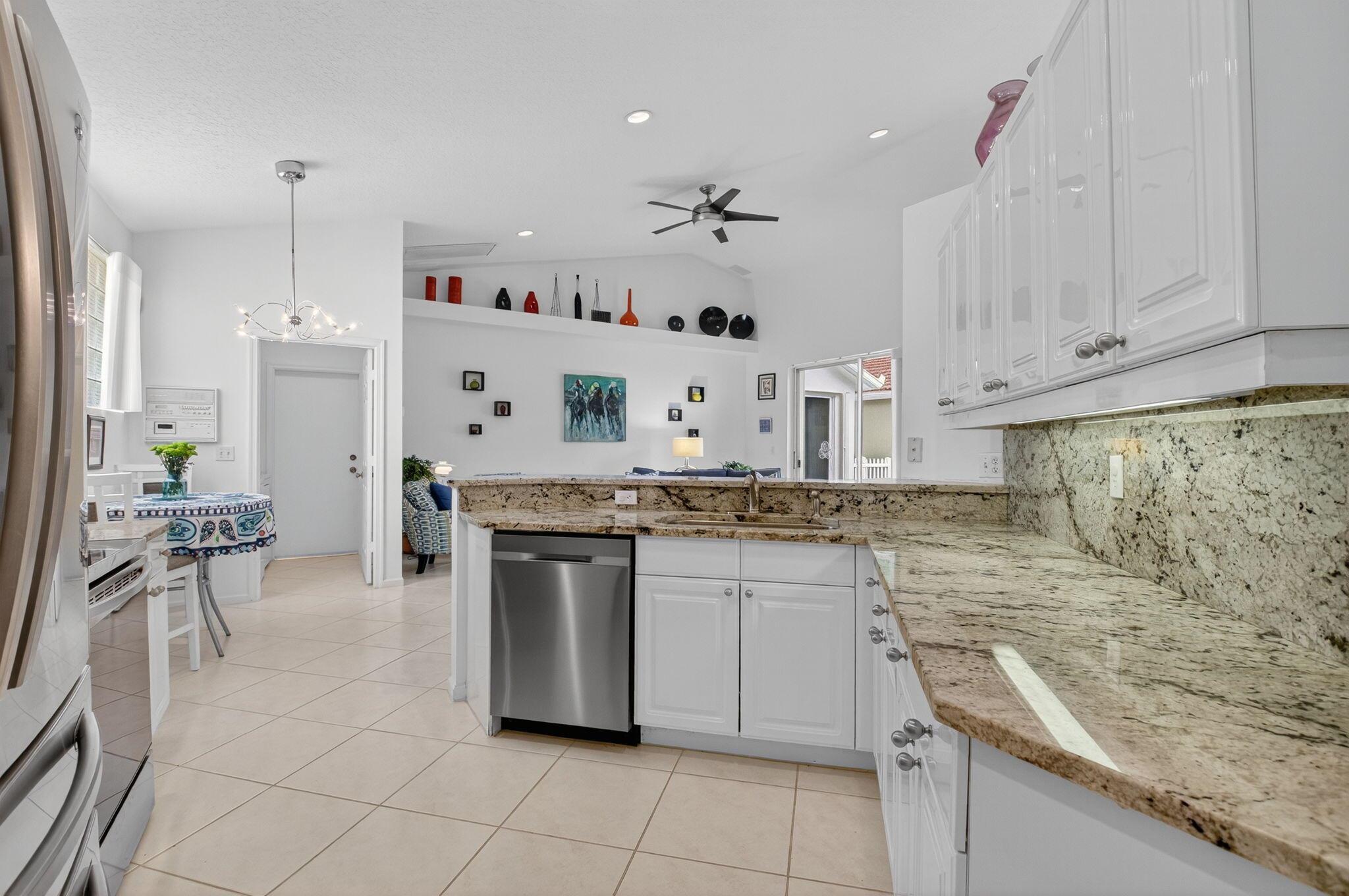 Club At Indian Lakes - Residential