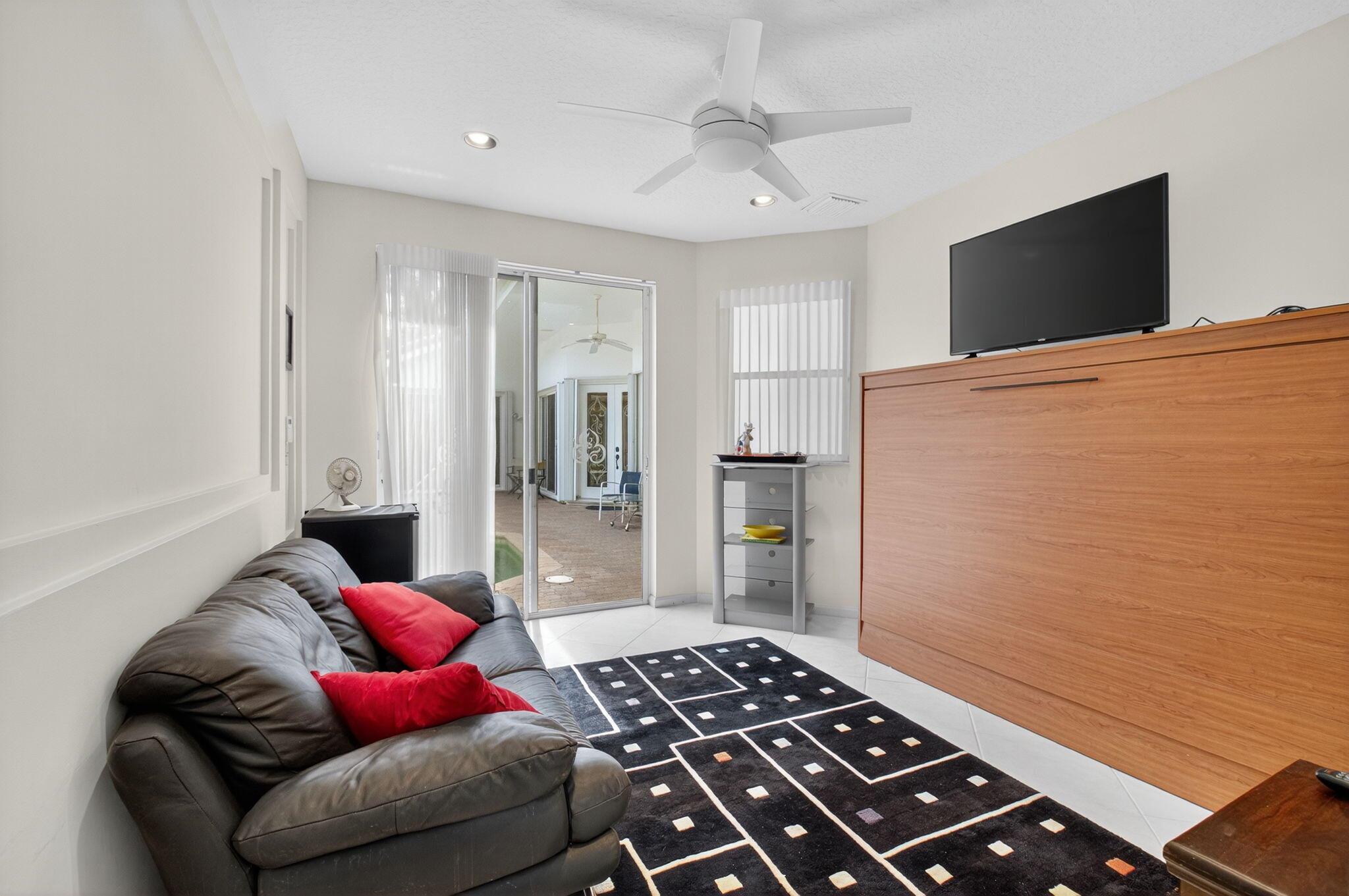 Club At Indian Lakes - Residential