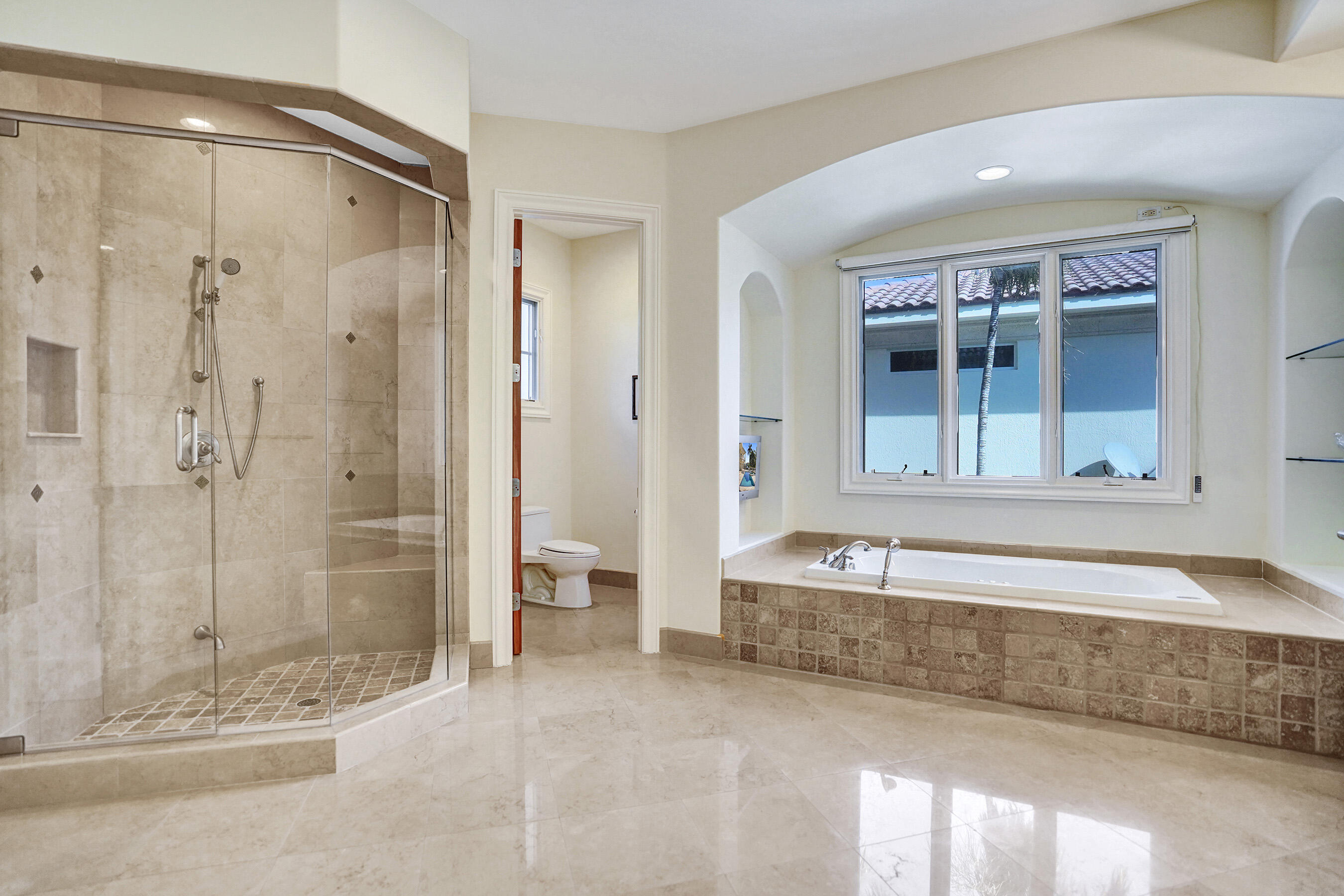 LIGHTHOUSE POINT 5TH SEC - Residential