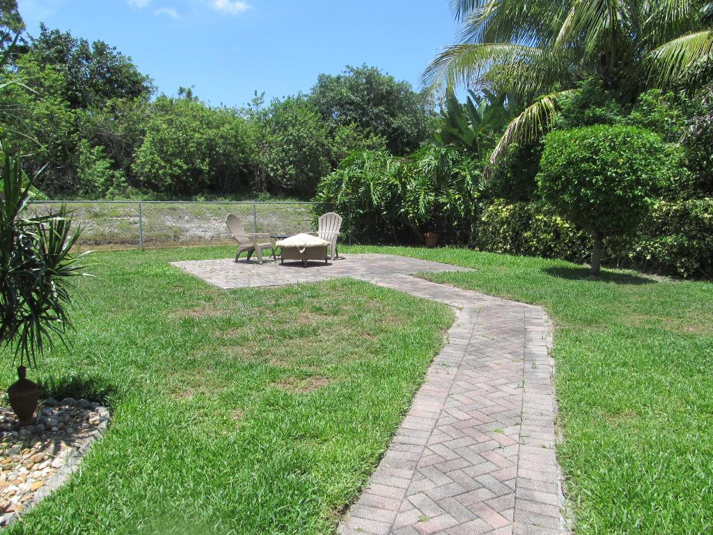 Lakes of Sherbrooke - Residential