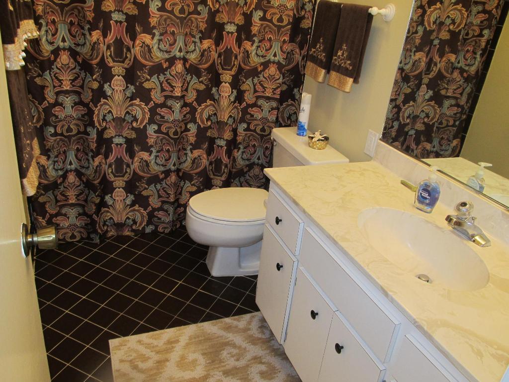 Lakes of Sherbrooke - Residential