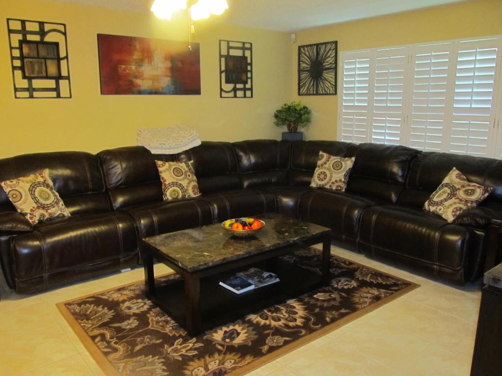 Lakes of Sherbrooke - Residential