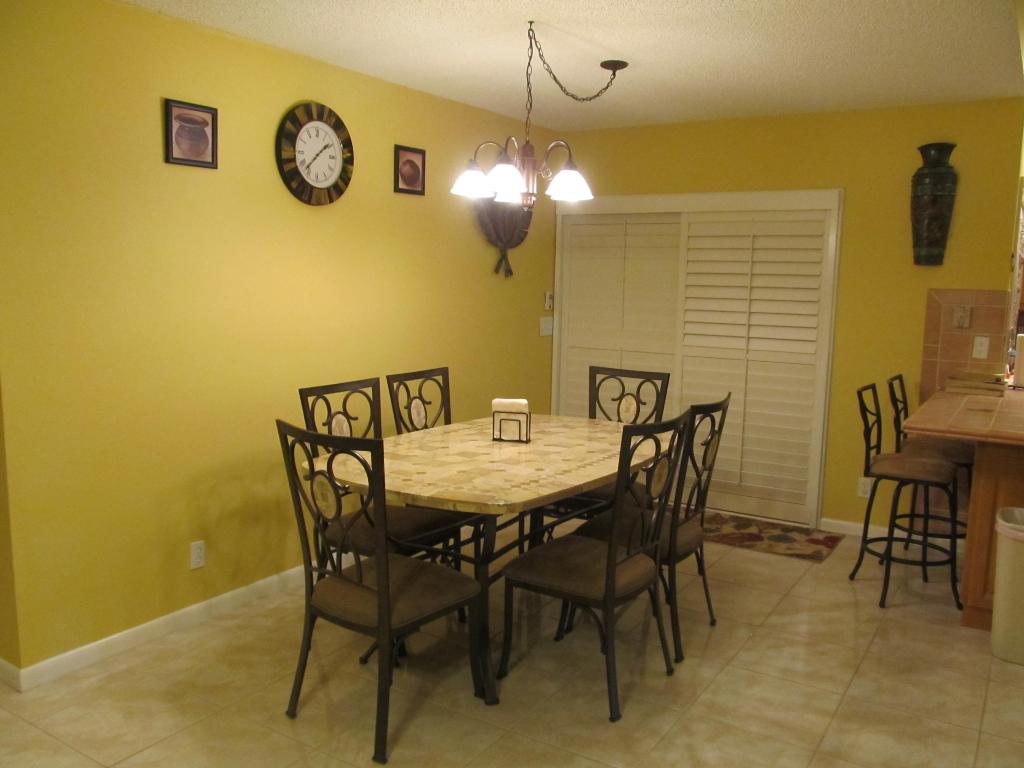 Lakes of Sherbrooke - Residential