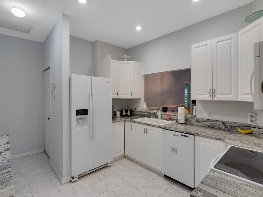 GARDEN VILLAS OF GATOR TRACE UNIT II - Residential