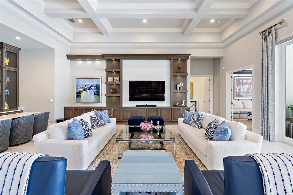 OLD PALM PL - Residential