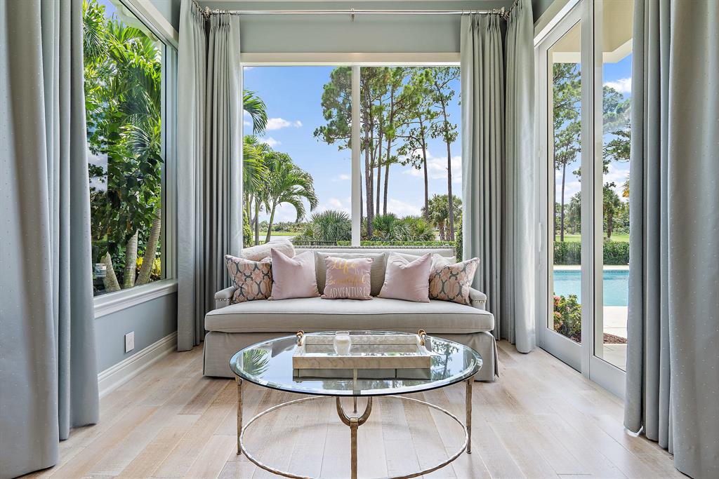 OLD PALM PL - Residential