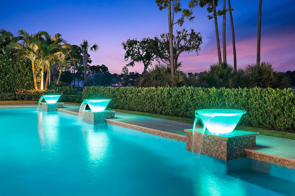 OLD PALM PL - Residential