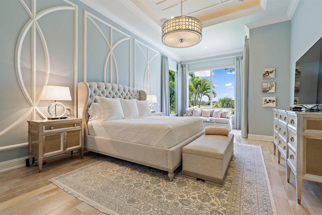 OLD PALM PL - Residential