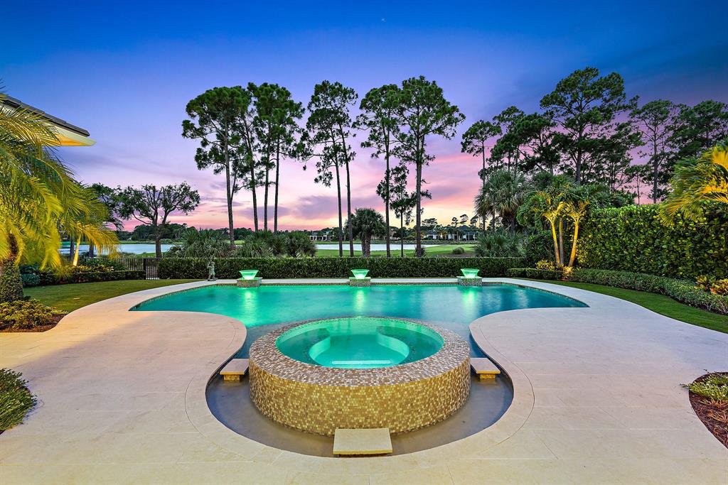 OLD PALM PL - Residential