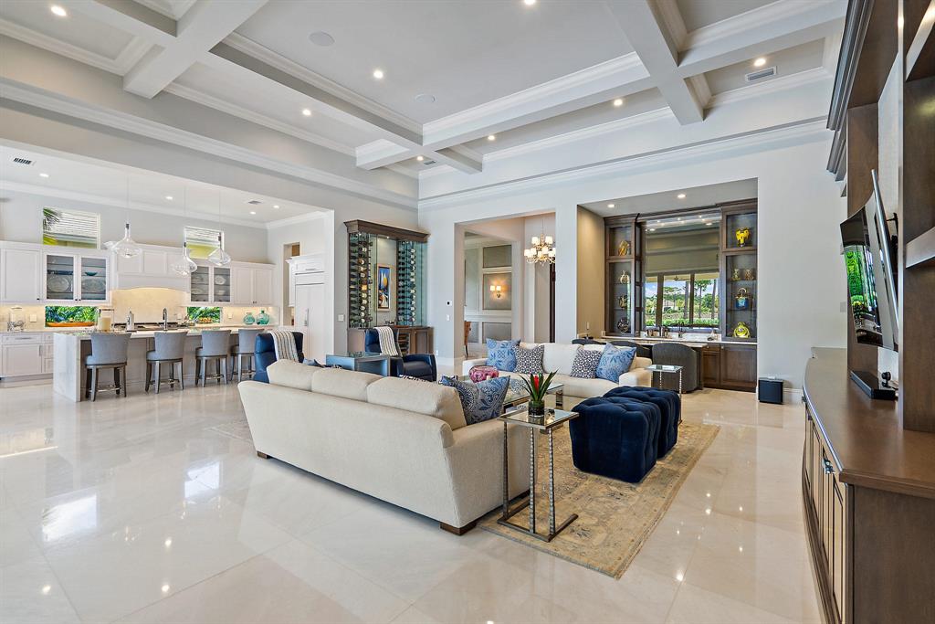 OLD PALM PL - Residential