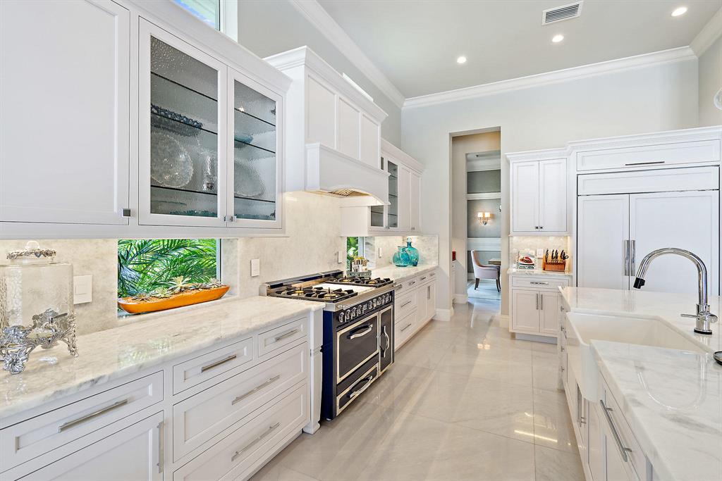 OLD PALM PL - Residential