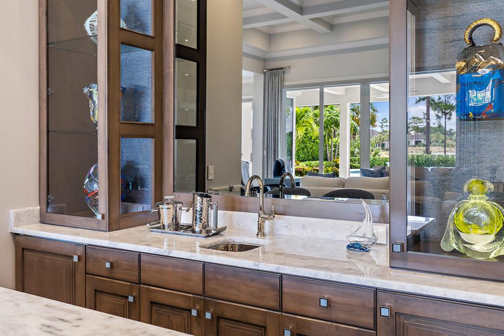 OLD PALM PL - Residential