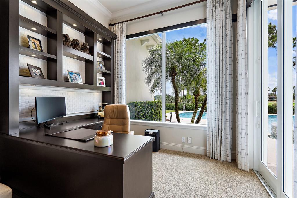 OLD PALM PL - Residential