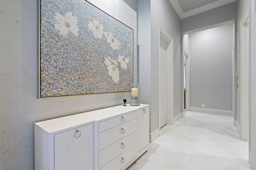 OLD PALM PL - Residential