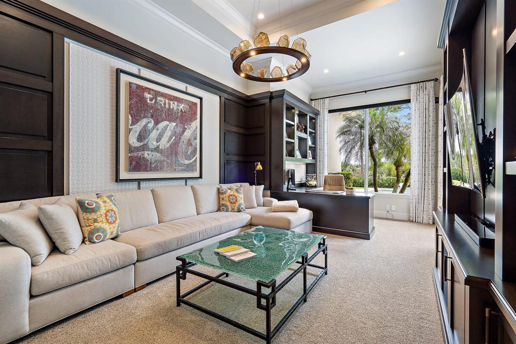 OLD PALM PL - Residential