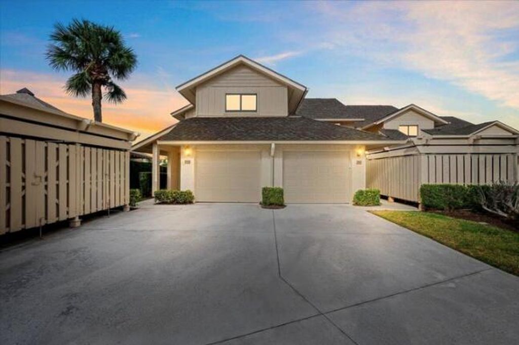 Photo of 17053 Waterbend Drive #133, Jupiter, FL 33477 (MLS # R10984731)