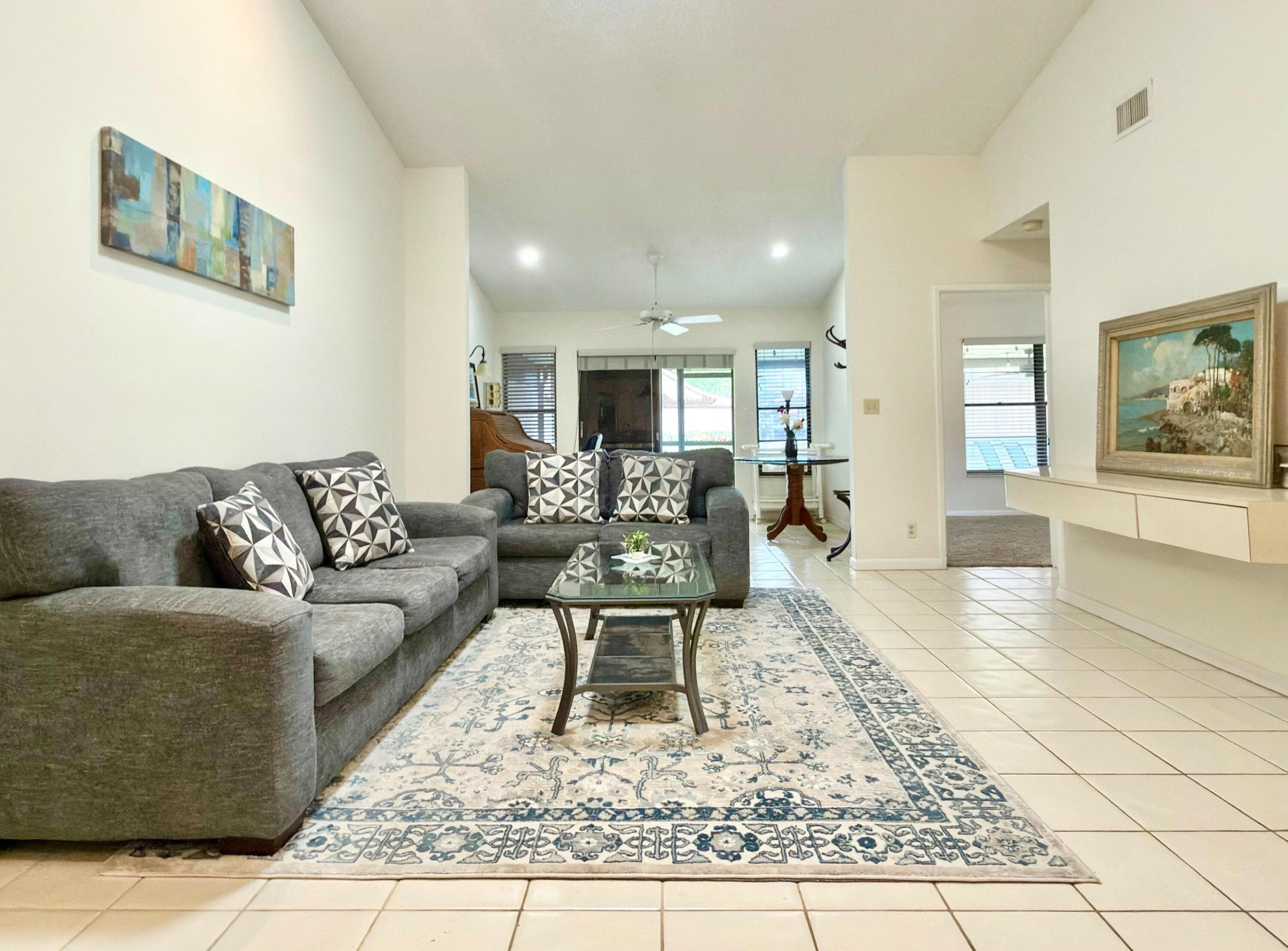10975 Dolphin Palm Court B
