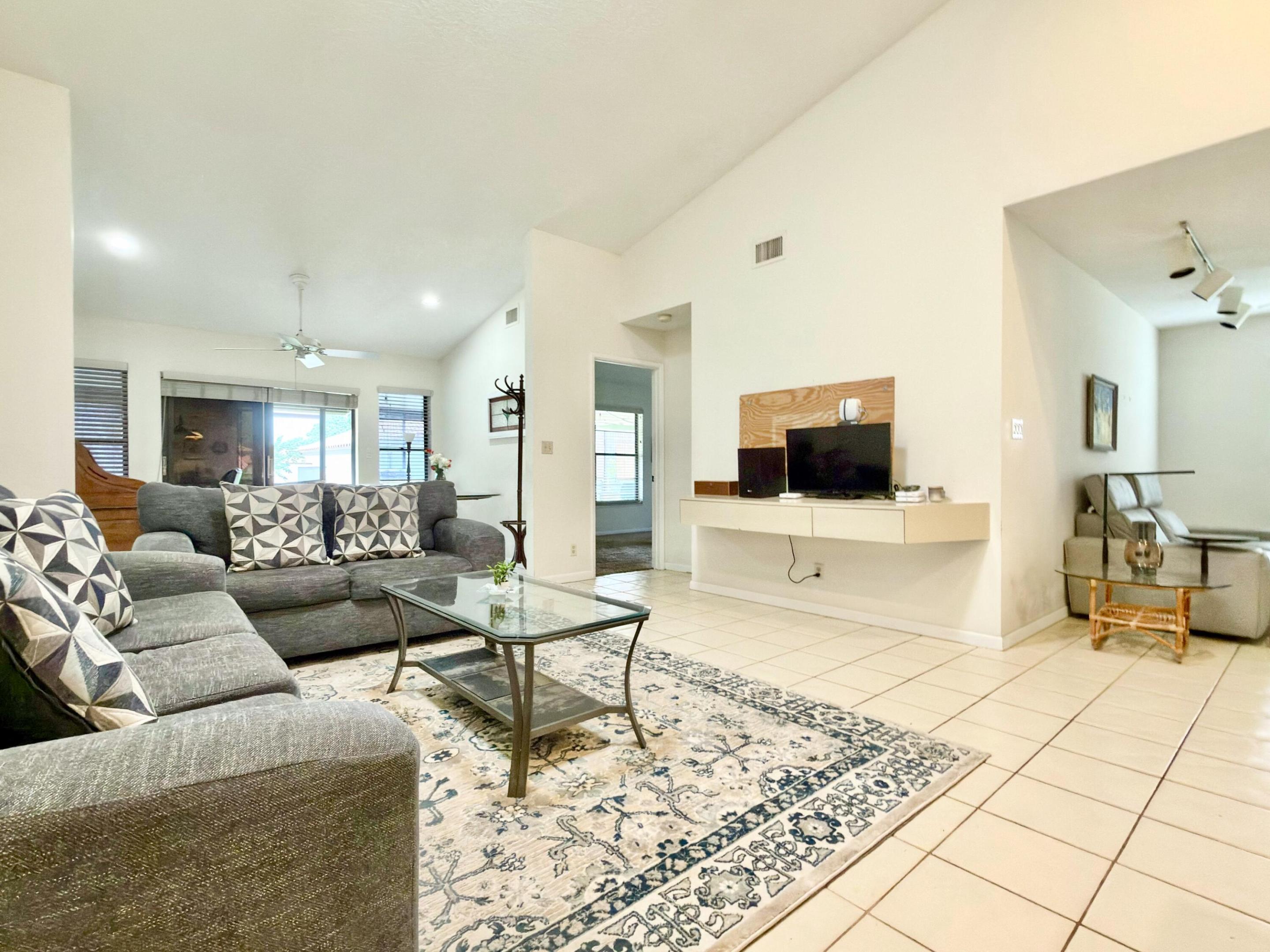 PALM CHASE CONDO - Residential