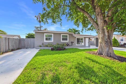Tiny photo for 1485 SW 47th Terrace, Fort Lauderdale, FL 33317 (MLS # B26047612)