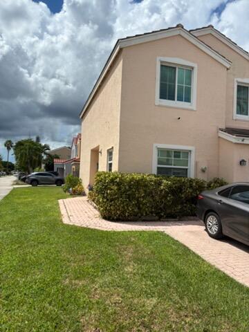 3305 APACHE Lane