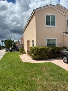 3305 APACHE Lane