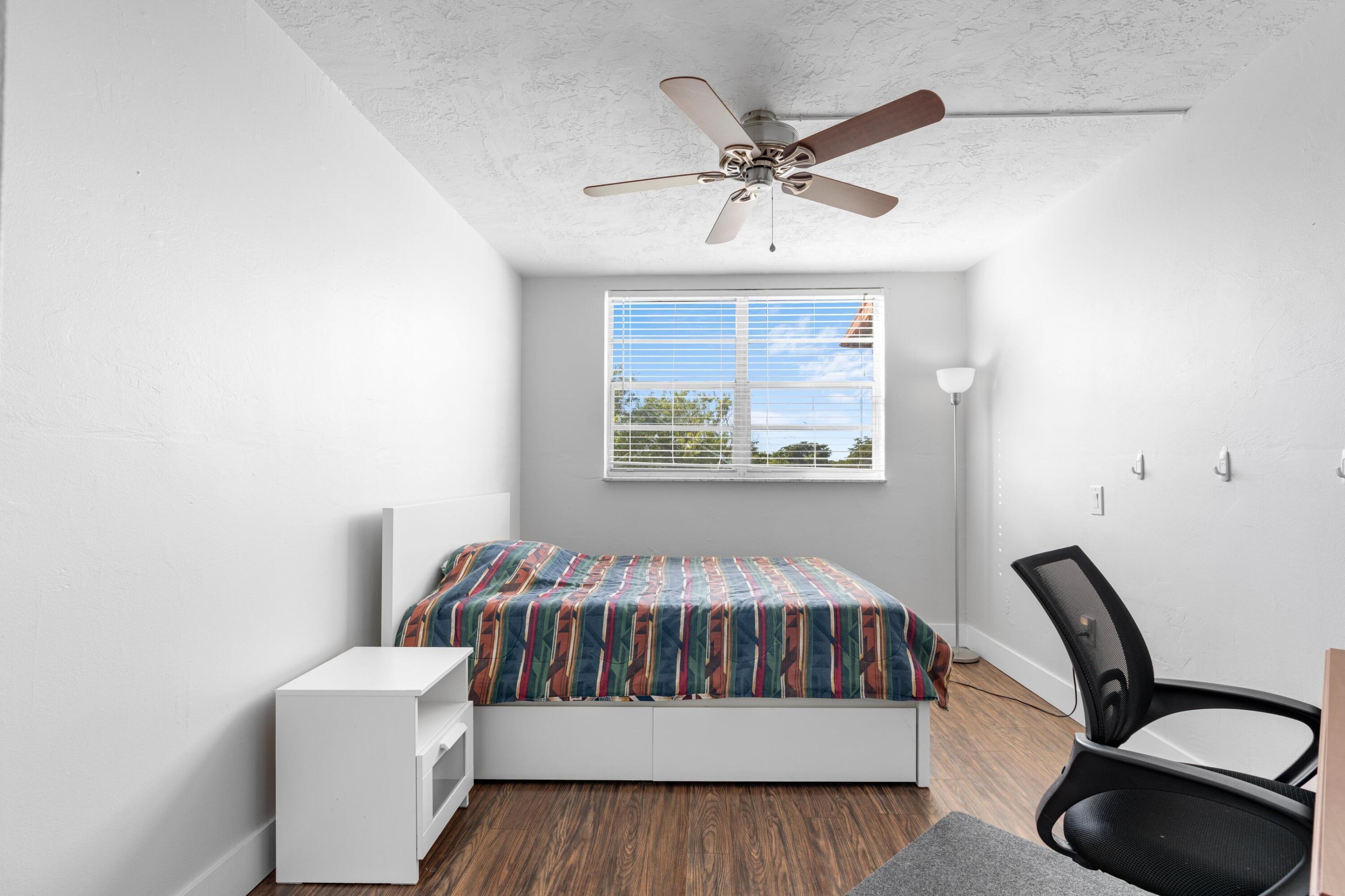 OMEGA CONDO NO 2 - Residential