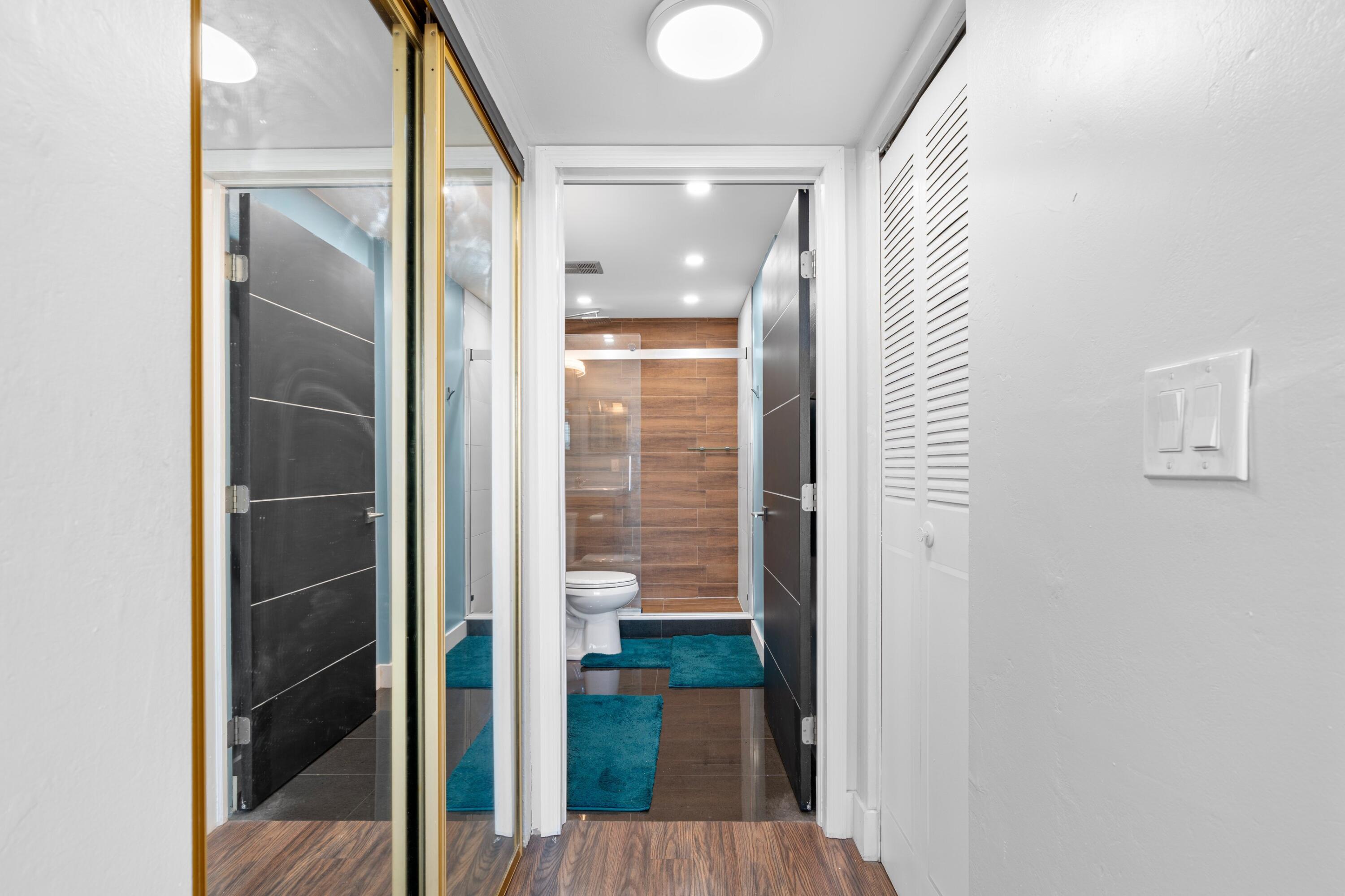 OMEGA CONDO NO 2 - Residential