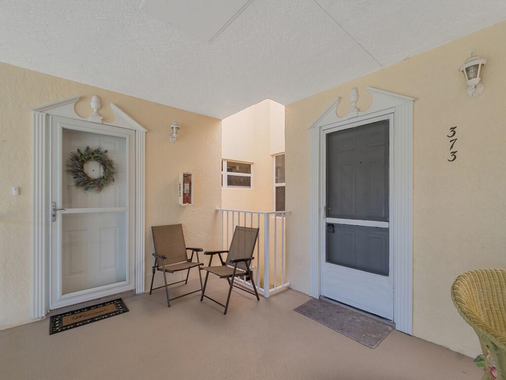 GROVE ISLE EAST CONDOMINIUM - Residential