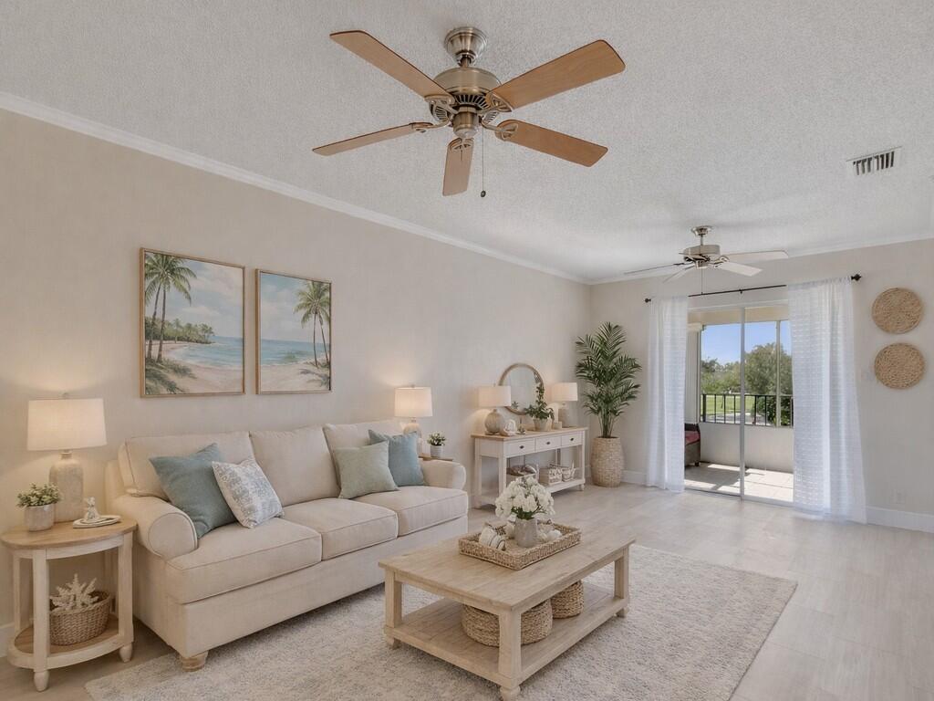 373 N Grove Isle Circle 373