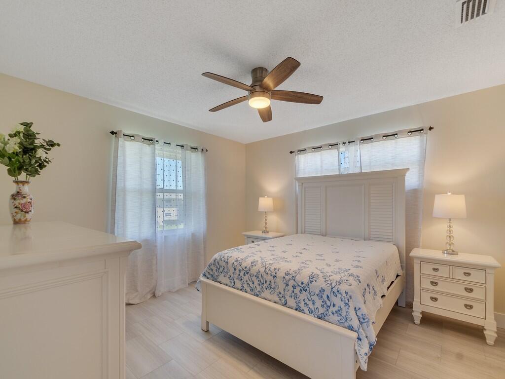 GROVE ISLE EAST CONDOMINIUM - Residential