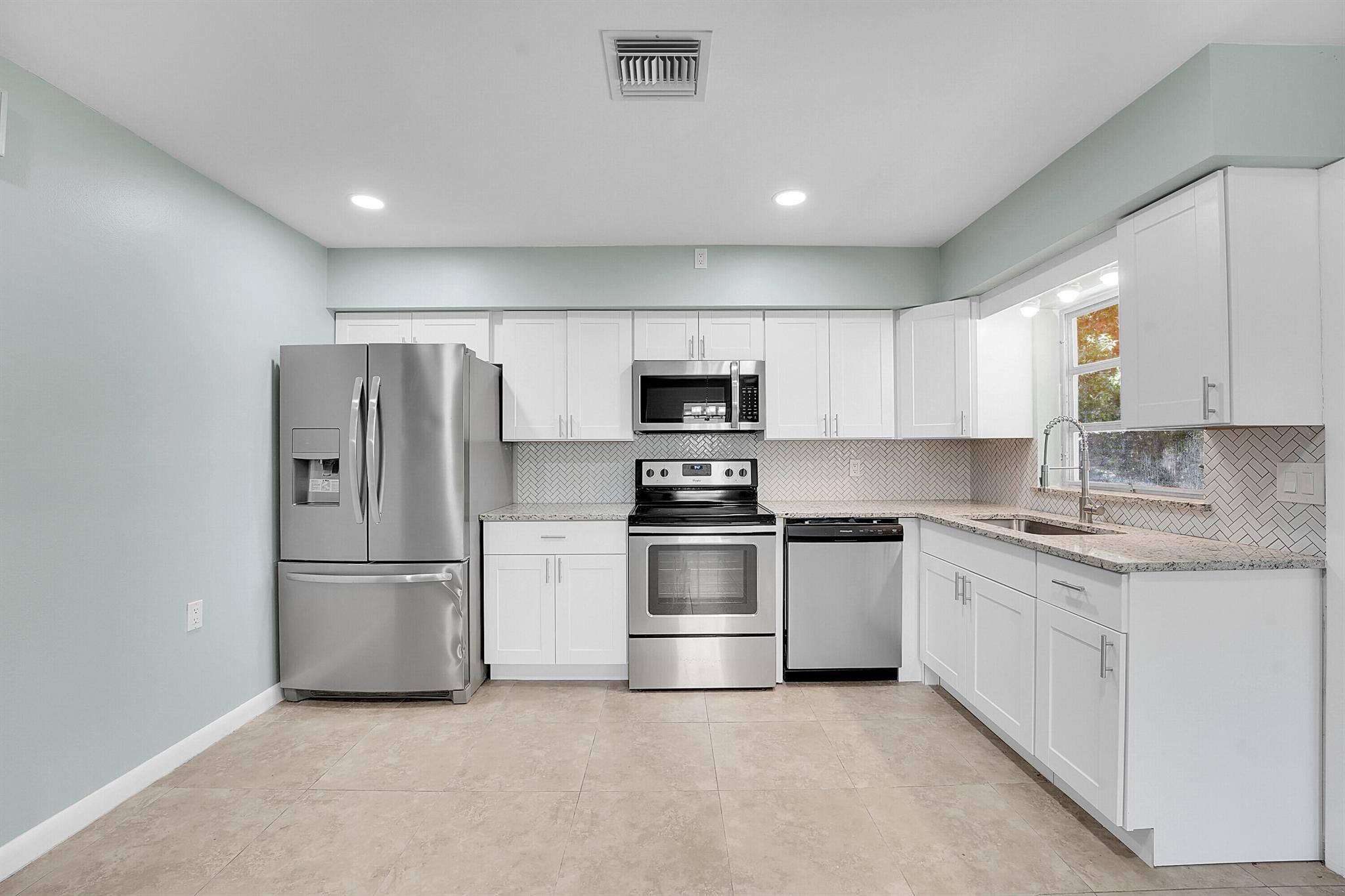 RIVER PARK UNIT 1 - Residential