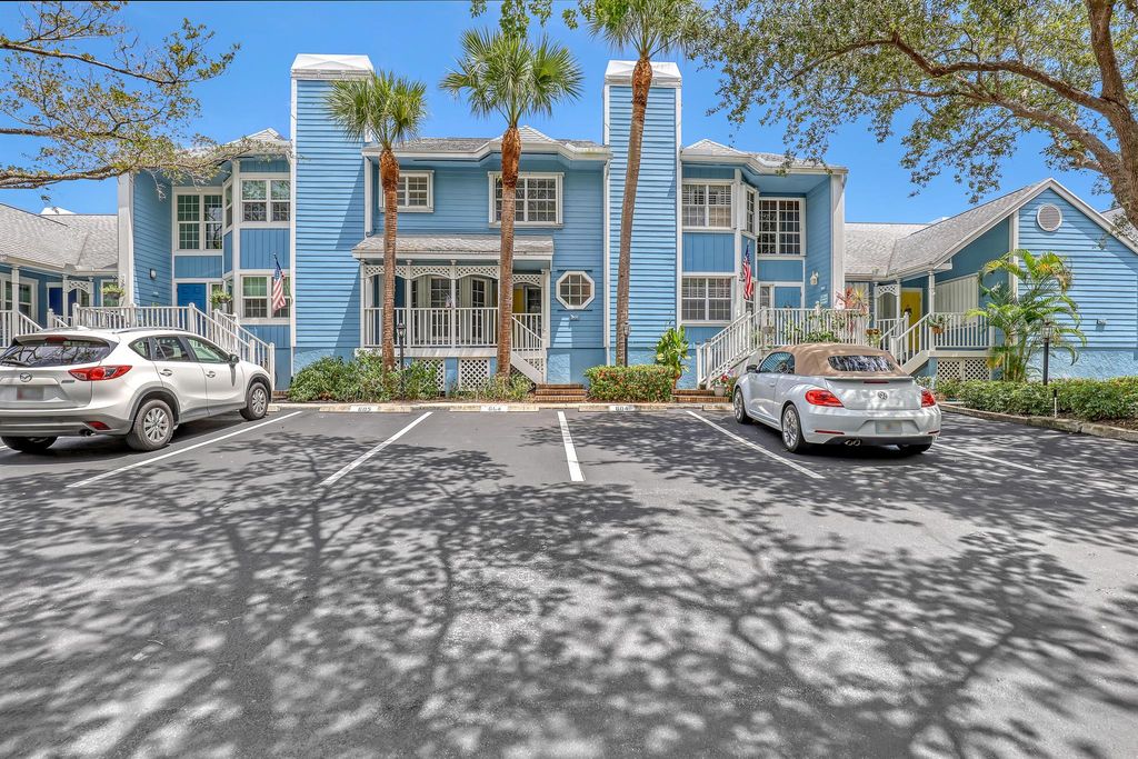 Photo of 604 Ocean Dunes Circle, Jupiter, FL 33477 (MLS # R11120476)