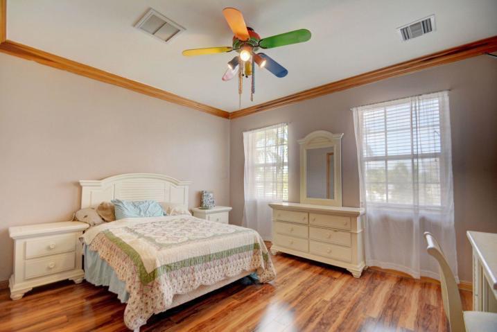 Harbour East - Residential