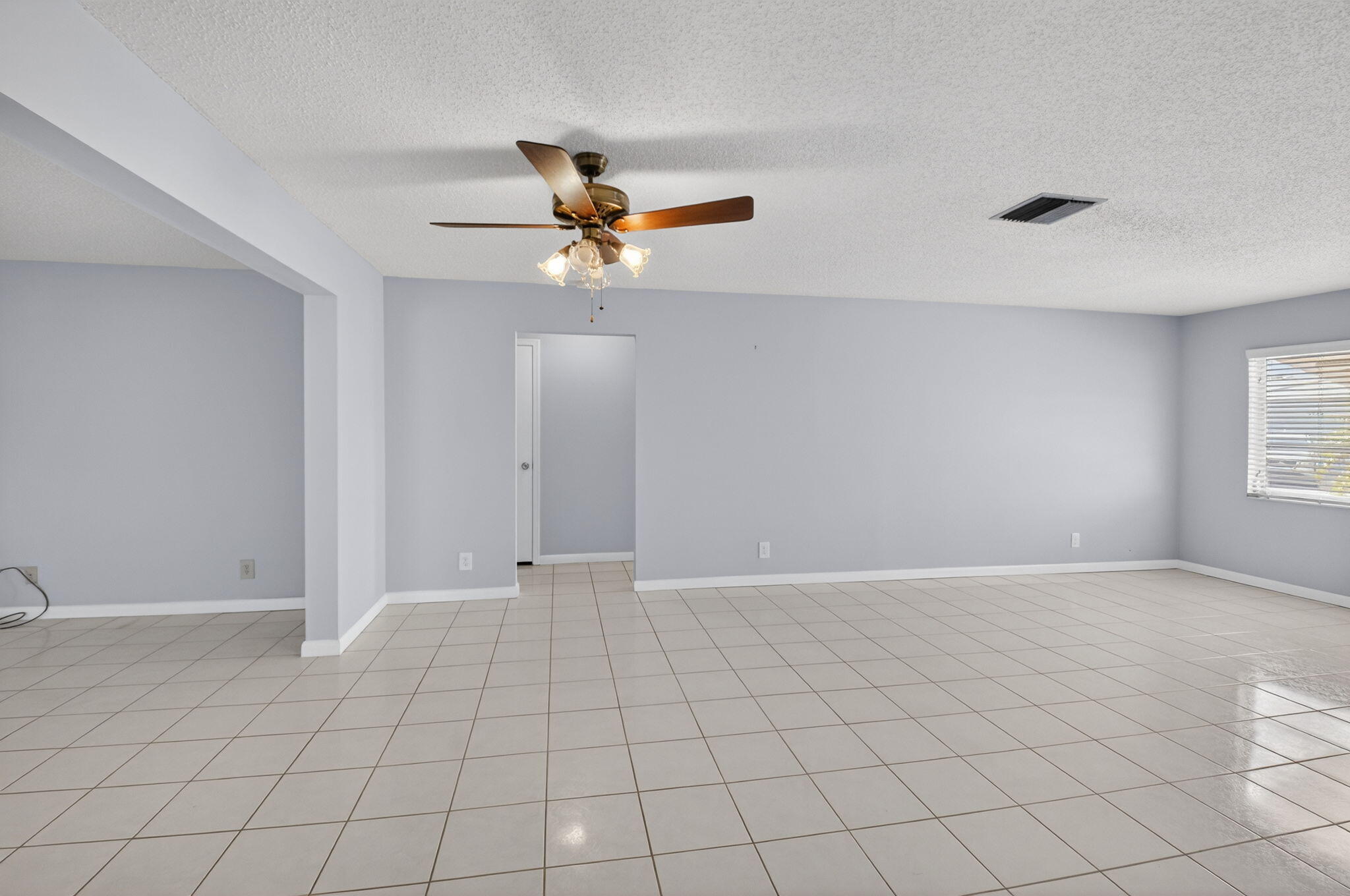 PALM BEACH LEISUREVILLE SEC 10 - Residential