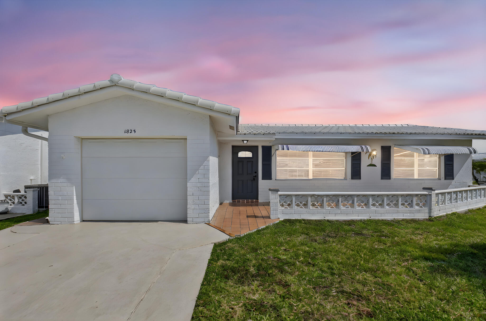 PALM BEACH LEISUREVILLE SEC 10 - Residential