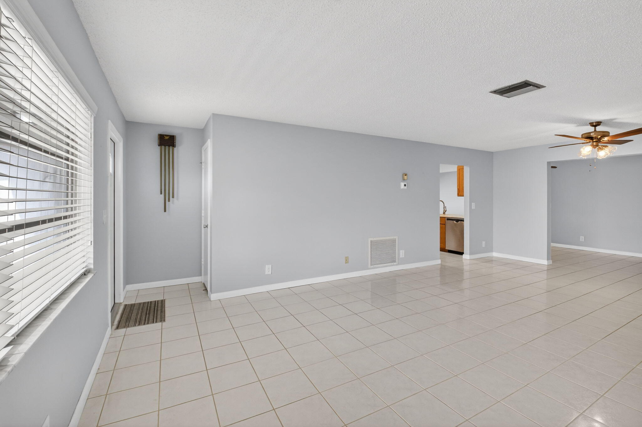 PALM BEACH LEISUREVILLE SEC 10 - Residential