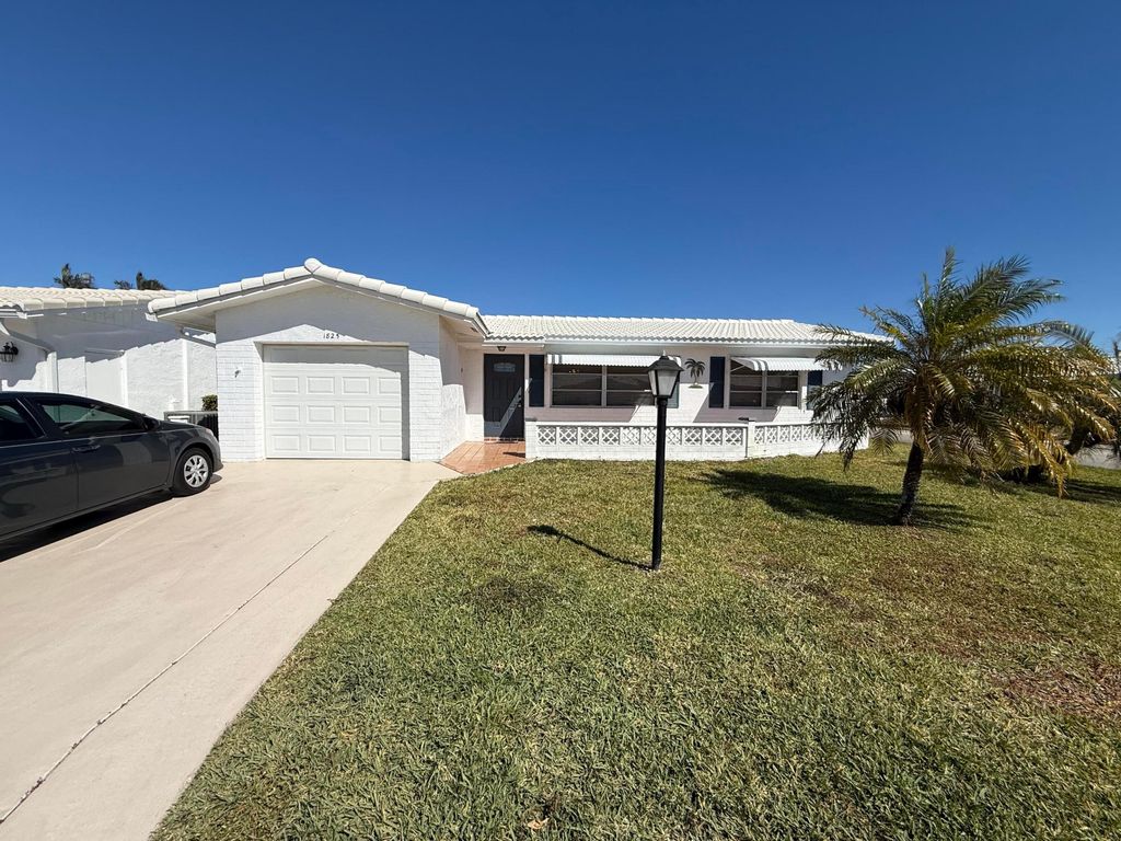 Photo of 1825 SW 17th Street, Boynton Beach, FL 33426 (MLS # R11162485)