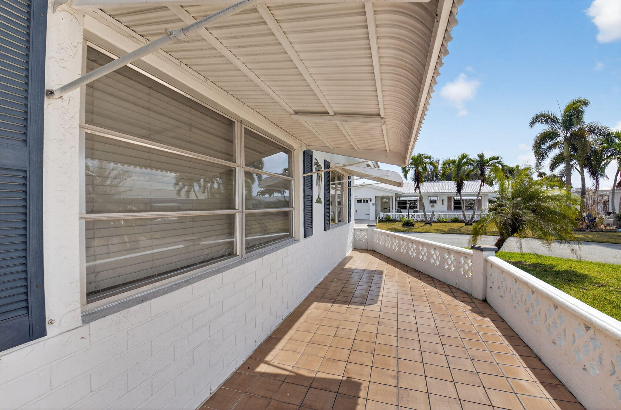 PALM BEACH LEISUREVILLE SEC 10 - Residential