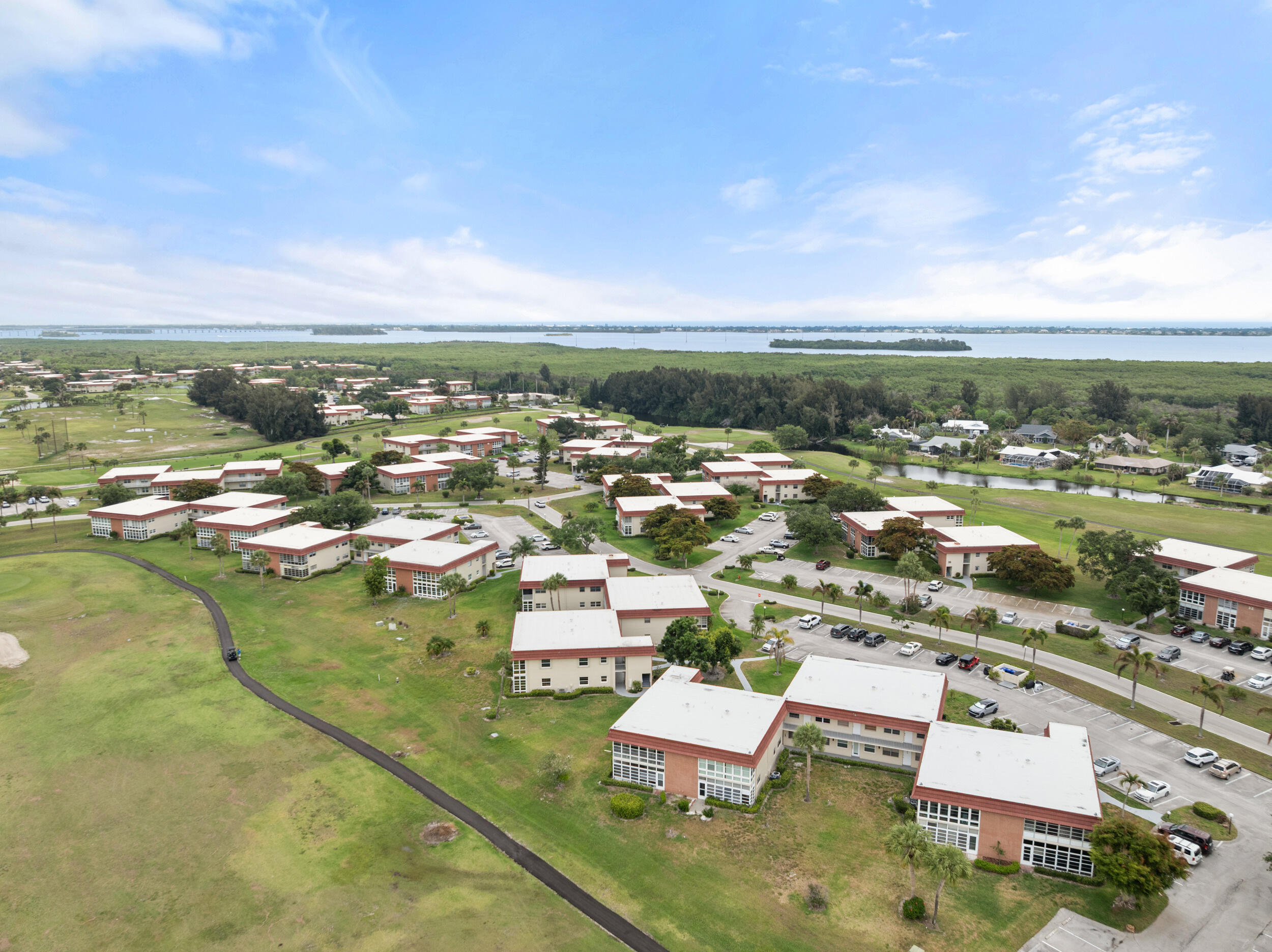VISTA ROYALE PHASE IV BLDGS 83-111 - Residential