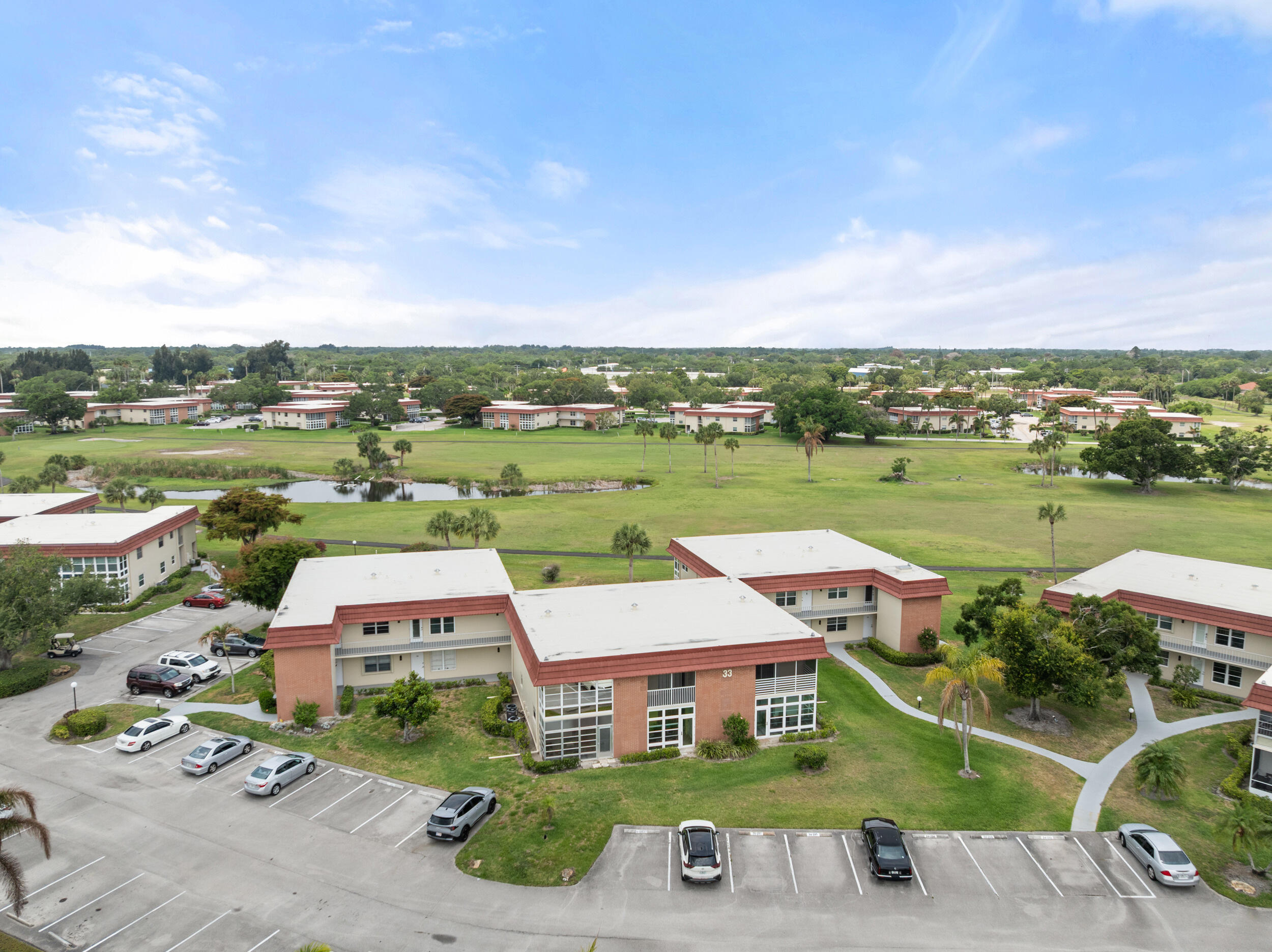 VISTA ROYALE PHASE IV BLDGS 83-111 - Residential