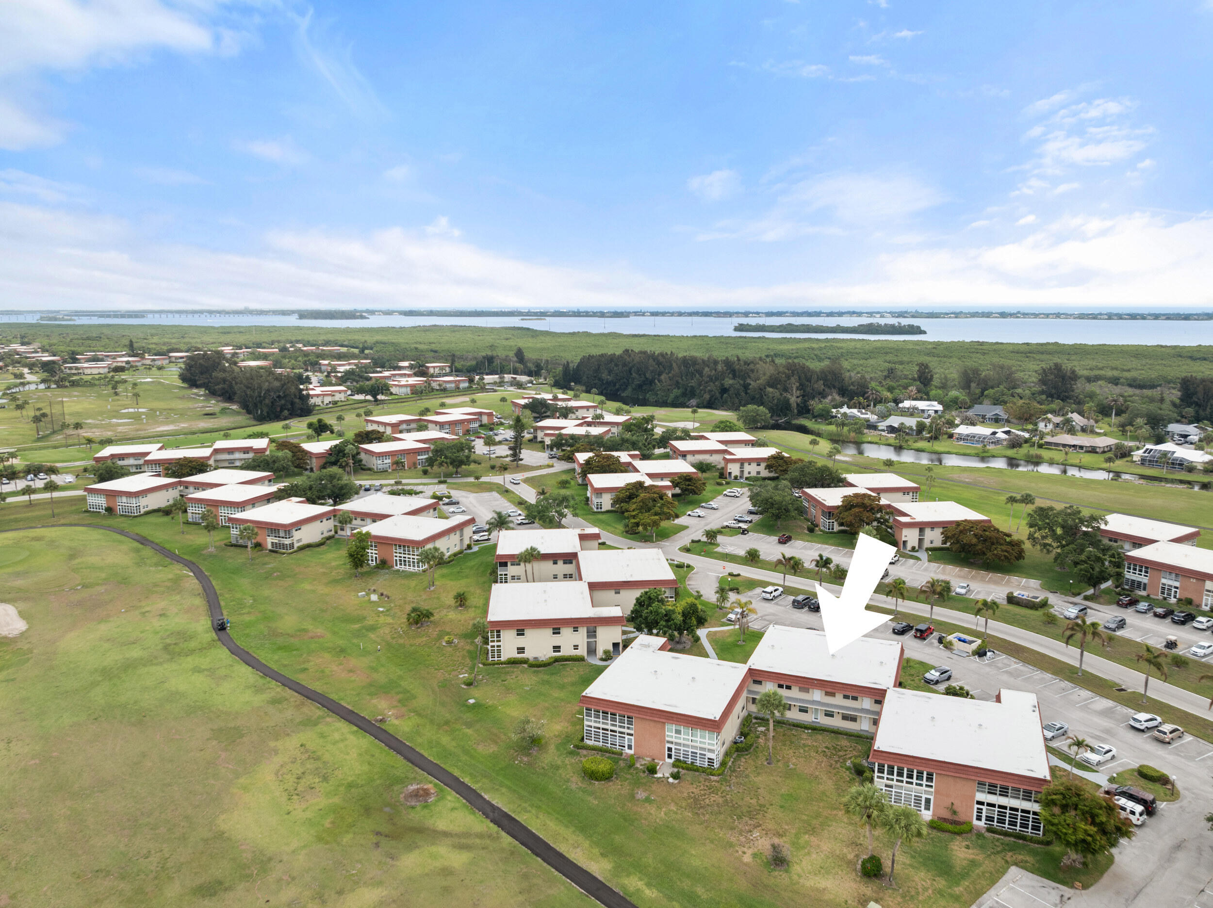 VISTA ROYALE PHASE IV BLDGS 83-111 - Residential