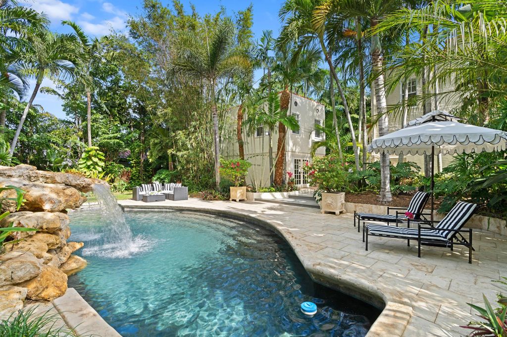 Photo of 727 Claremore Drive, West Palm Beach, FL 33401 (MLS # B26013960)