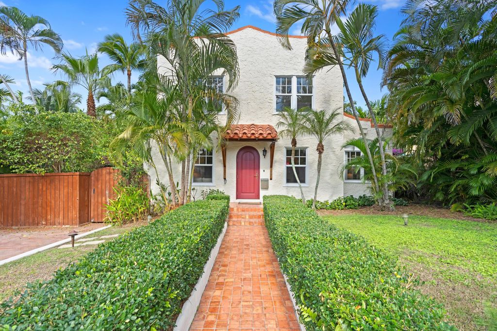 Photo of 727 Claremore Drive, West Palm Beach, FL 33401 (MLS # B26013960)