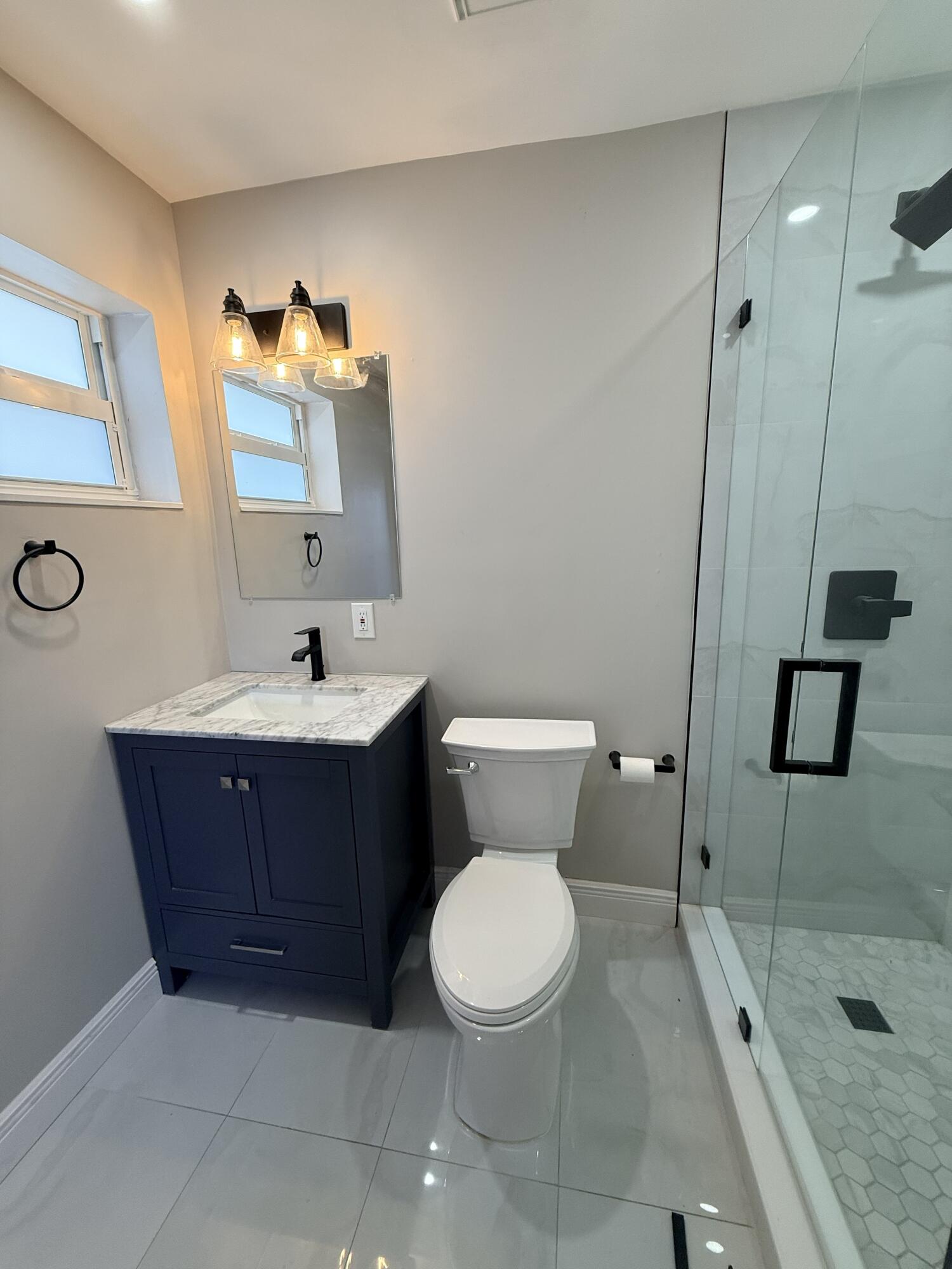 LYONS PARK FIRST ADD - Residential Lease